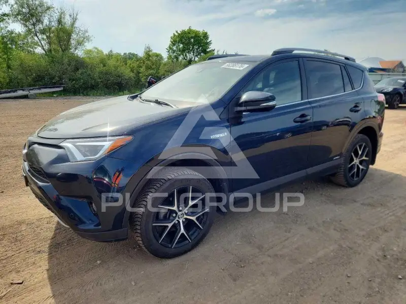 2018 Toyota RAV4 photo