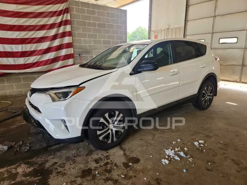 2018 Toyota RAV4 photo