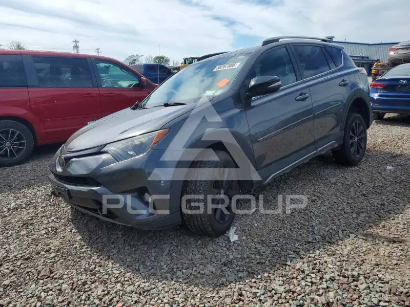 2018 Toyota RAV4 photo