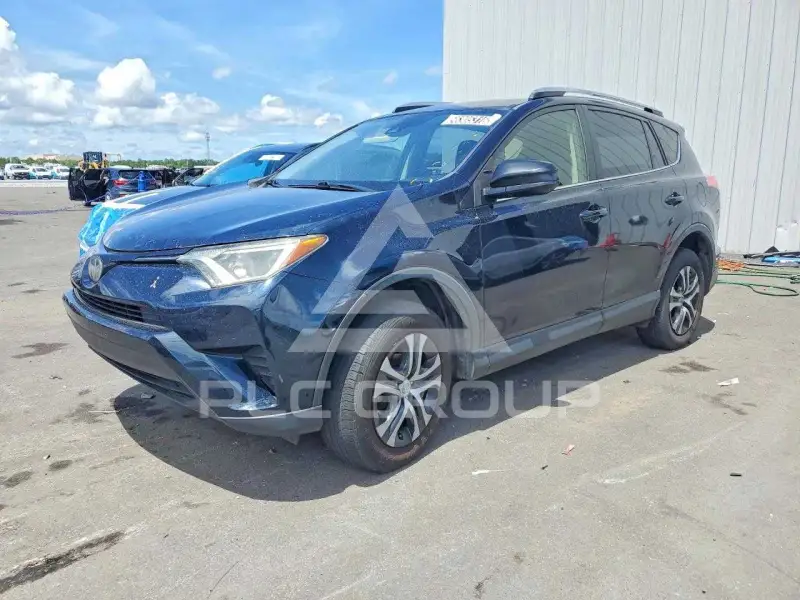 2018 Toyota RAV4 photo