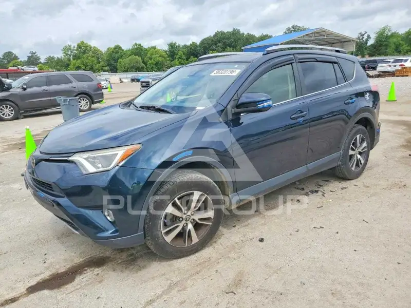 2018 Toyota RAV4 photo
