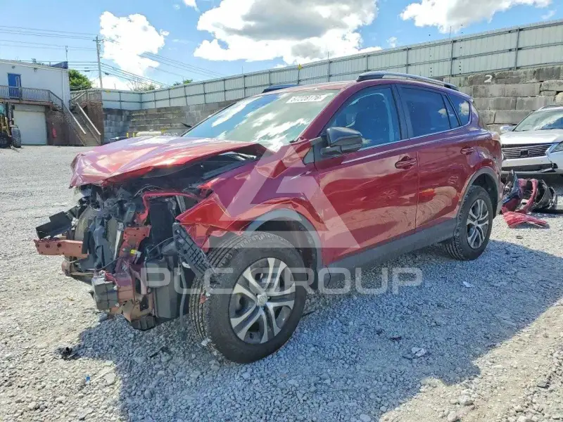 2018 Toyota RAV4 фото