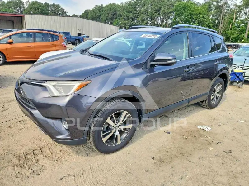2018 Toyota RAV4 фото