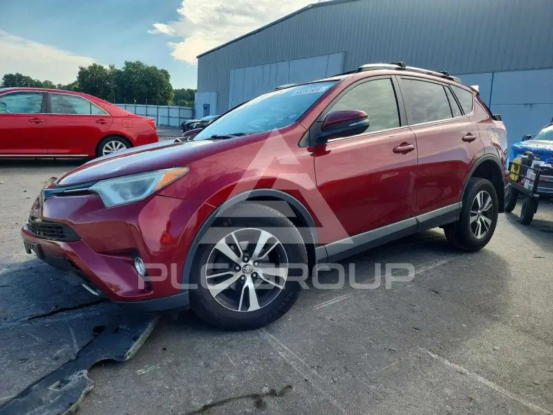 2018 Toyota RAV4 фото