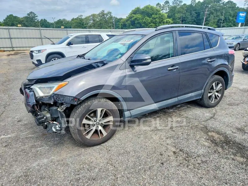 2018 Toyota RAV4 photo