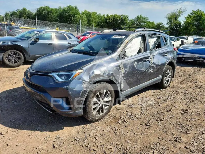 2018 Toyota RAV4 фото