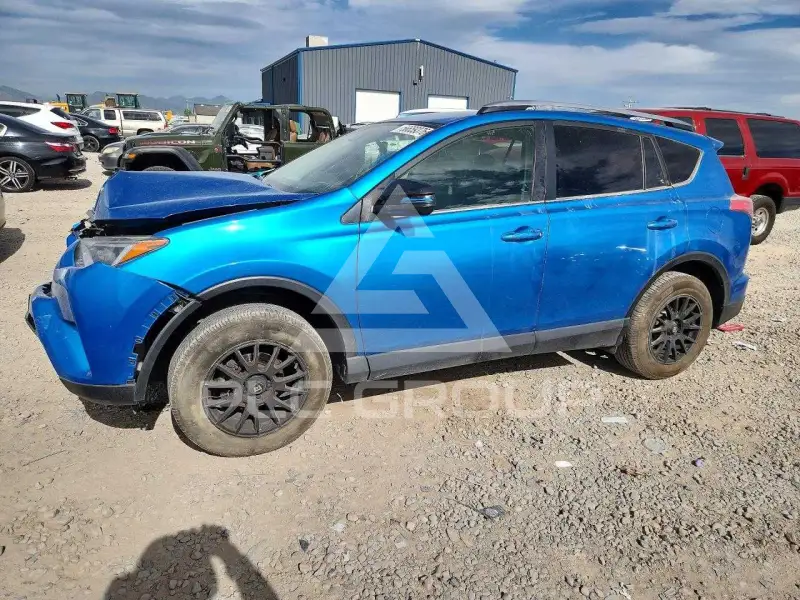 2018 Toyota RAV4 photo