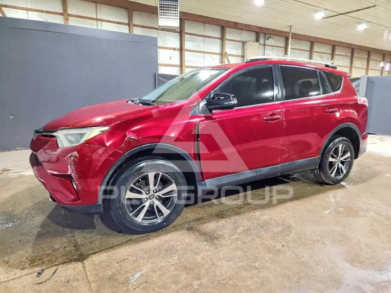 2018 Toyota RAV4 фото