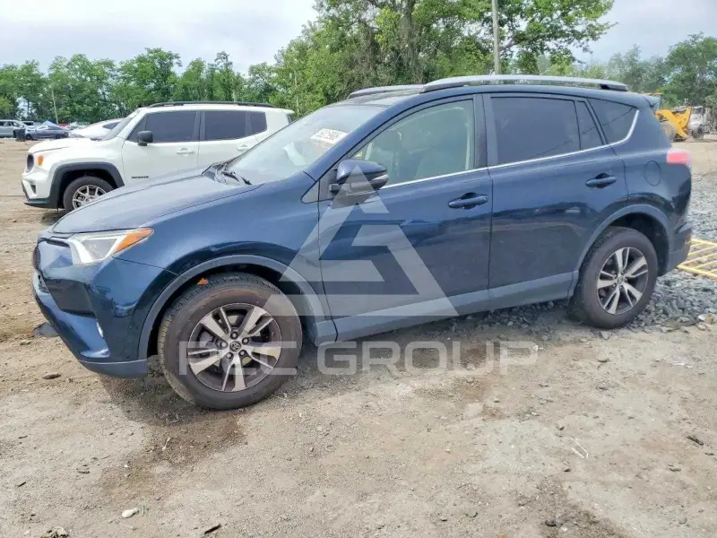 2018 Toyota RAV4 фото