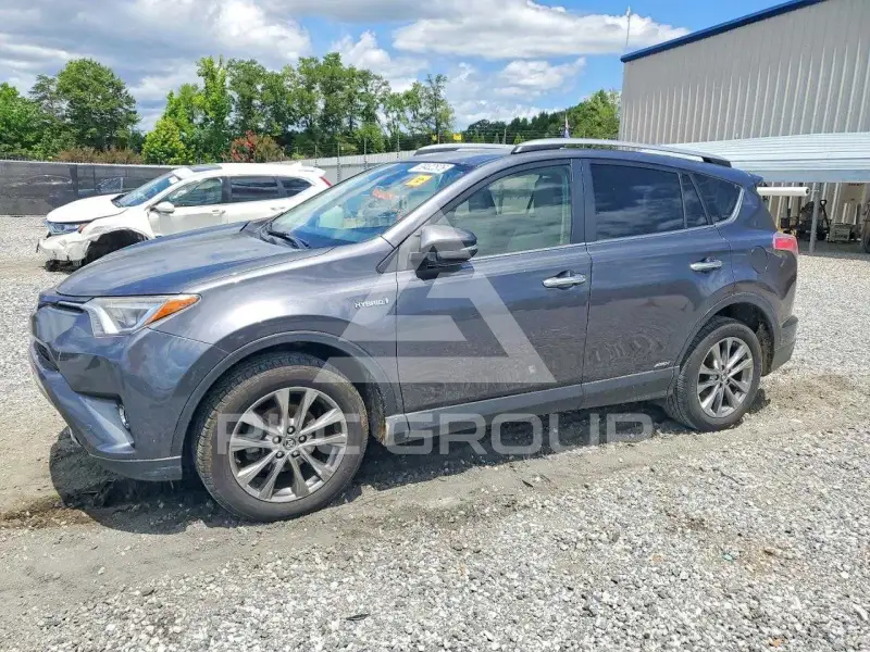 2018 Toyota RAV4 фото