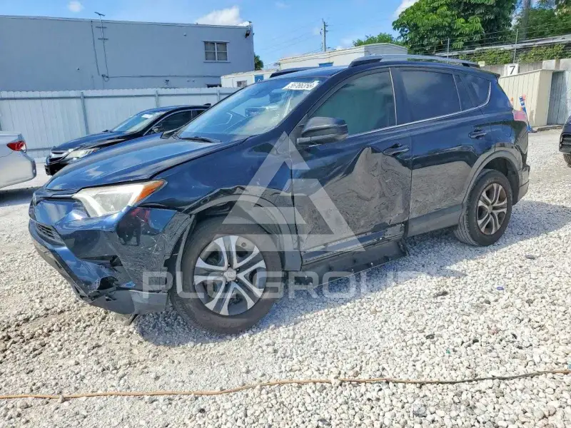 2018 Toyota RAV4 фото