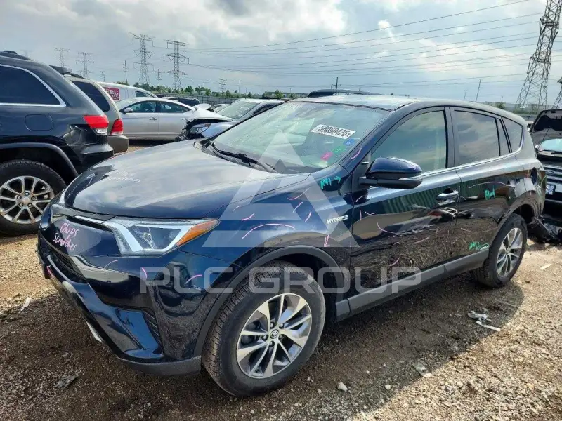 2018 Toyota RAV4 фото
