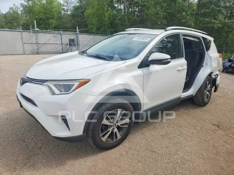 2018 Toyota RAV4 фото
