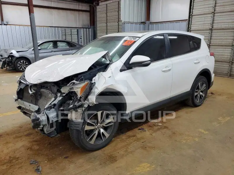 2018 Toyota RAV4 фото