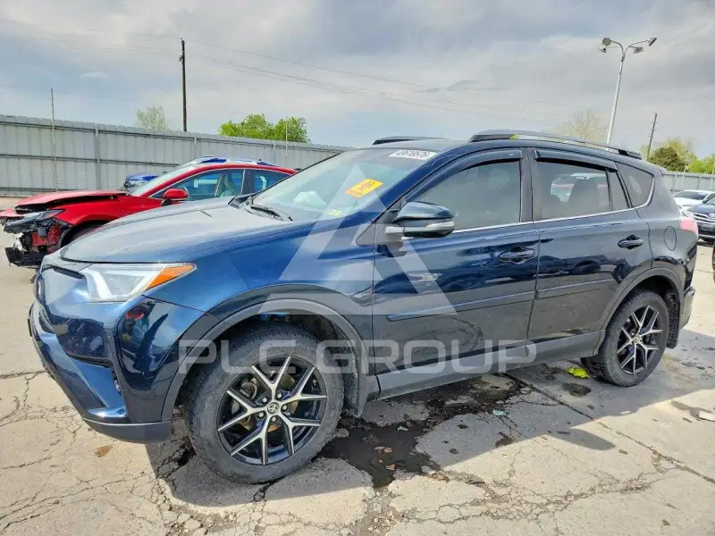 2018 Toyota RAV4 фото