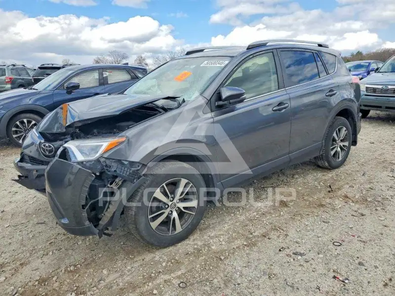 2018 Toyota RAV4 фото