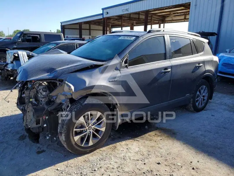 2018 Toyota RAV4 photo