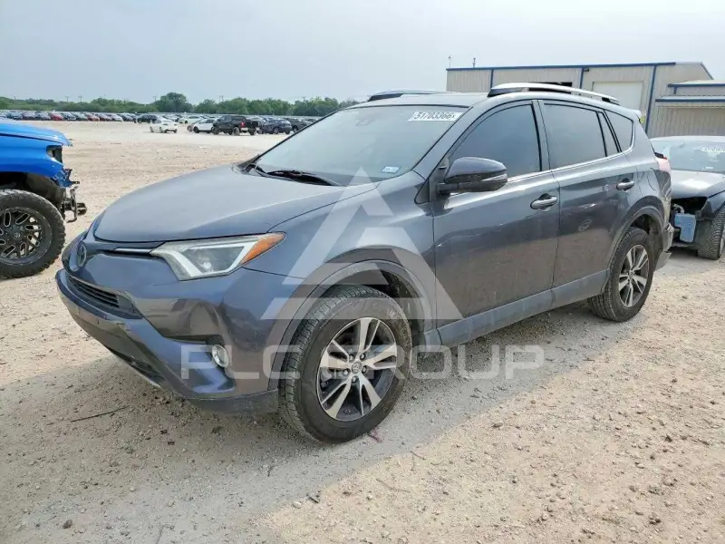2018 Toyota RAV4 фото