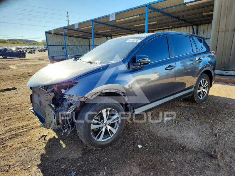 2018 Toyota RAV4 фото