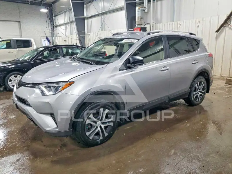 2018 Toyota RAV4 фото