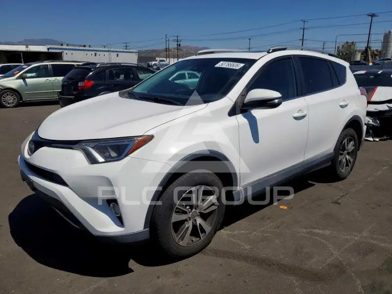 2018 Toyota RAV4 photo