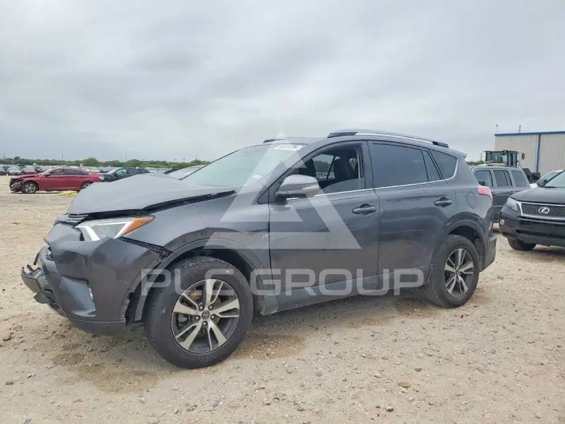 2018 Toyota RAV4 photo