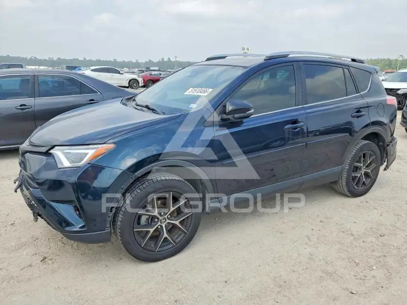 2018 Toyota RAV4 фото