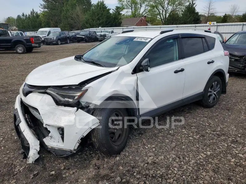 2018 Toyota RAV4 photo