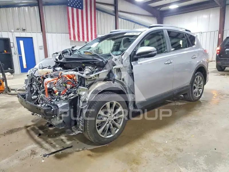 2018 Toyota RAV4 photo