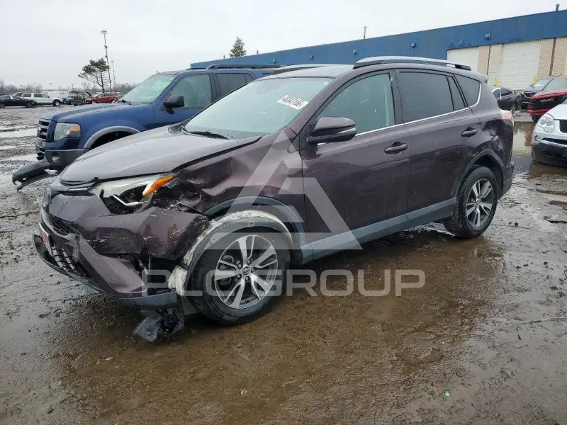 2018 Toyota RAV4 фото