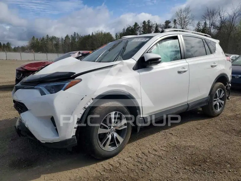 2018 Toyota RAV4 фото