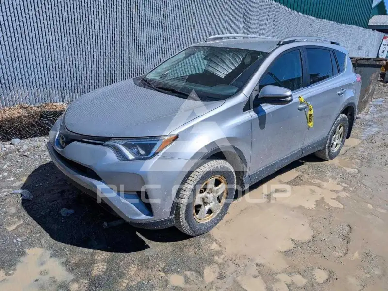 2018 Toyota RAV4 фото