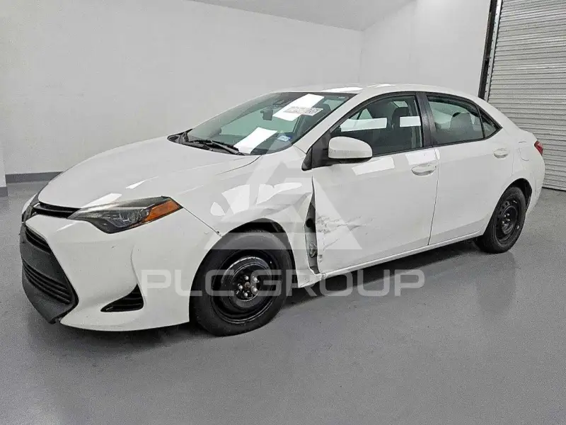2018 Toyota COROLLA фото