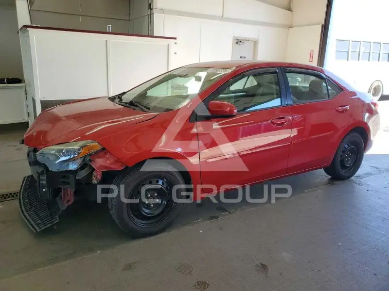 2018 Toyota COROLLA фото