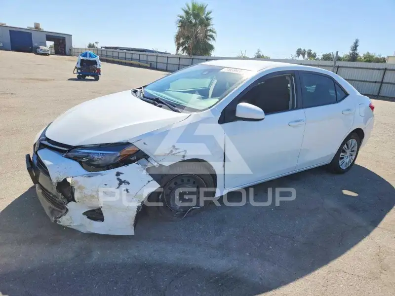 2018 Toyota COROLLA фото