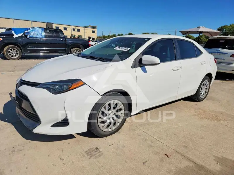 2018 Toyota COROLLA photo
