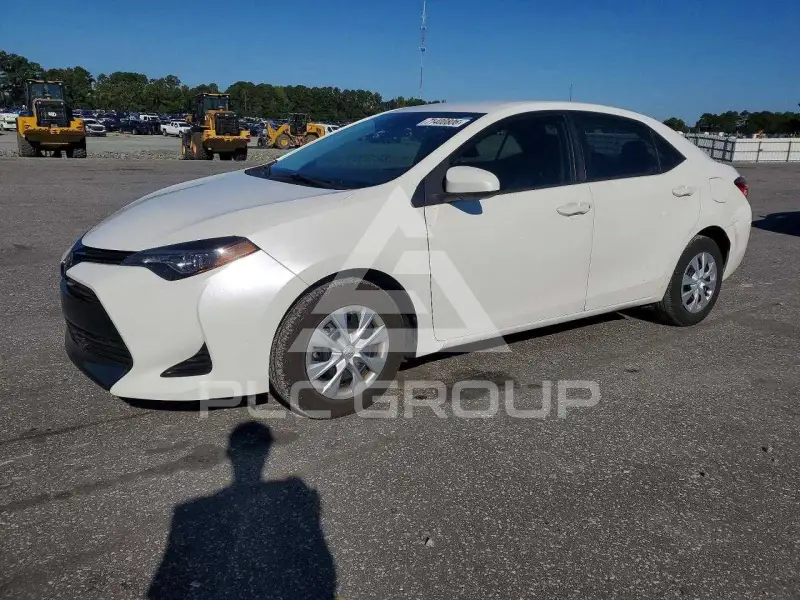 2018 Toyota COROLLA photo