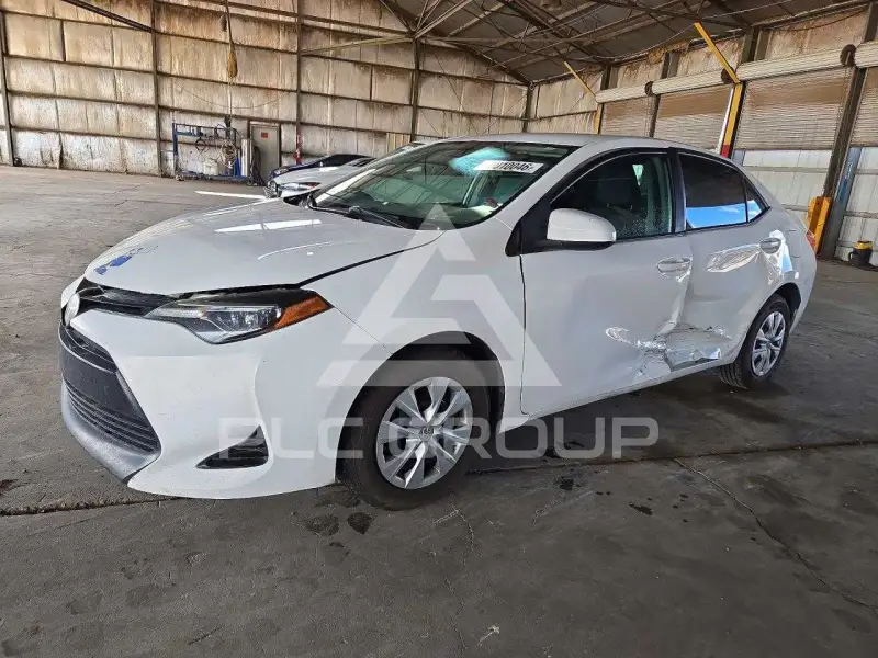 2018 Toyota COROLLA фото