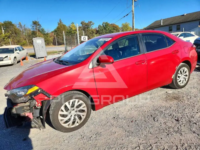 2018 Toyota COROLLA photo