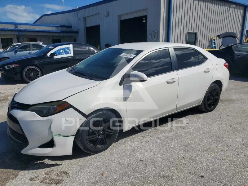 2018 Toyota COROLLA фото