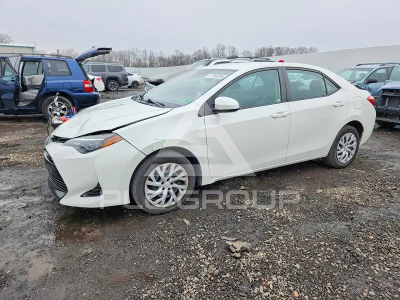 2018 Toyota COROLLA photo