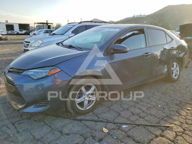 2018 Toyota COROLLA фото