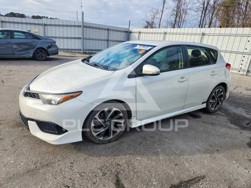2018 Toyota COROLLA фото