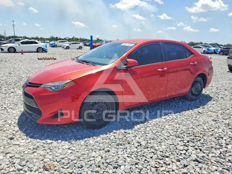 2018 Toyota COROLLA фото