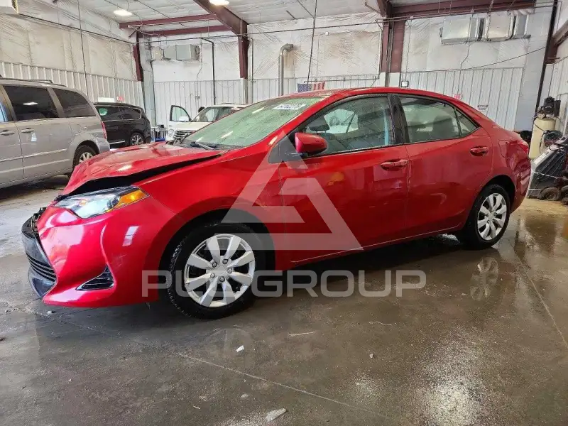2018 Toyota COROLLA фото
