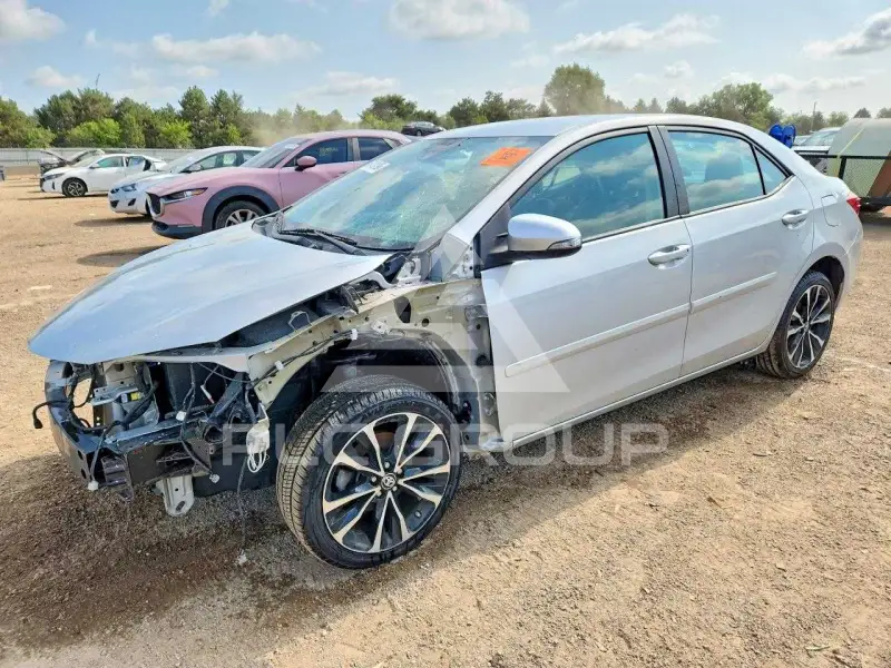 2018 Toyota COROLLA фото