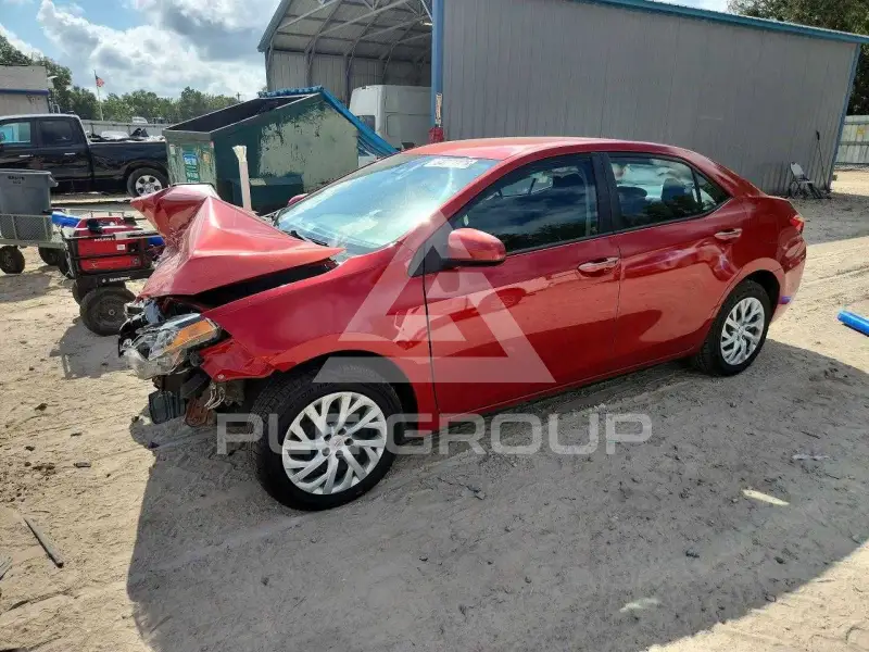 2018 Toyota COROLLA фото