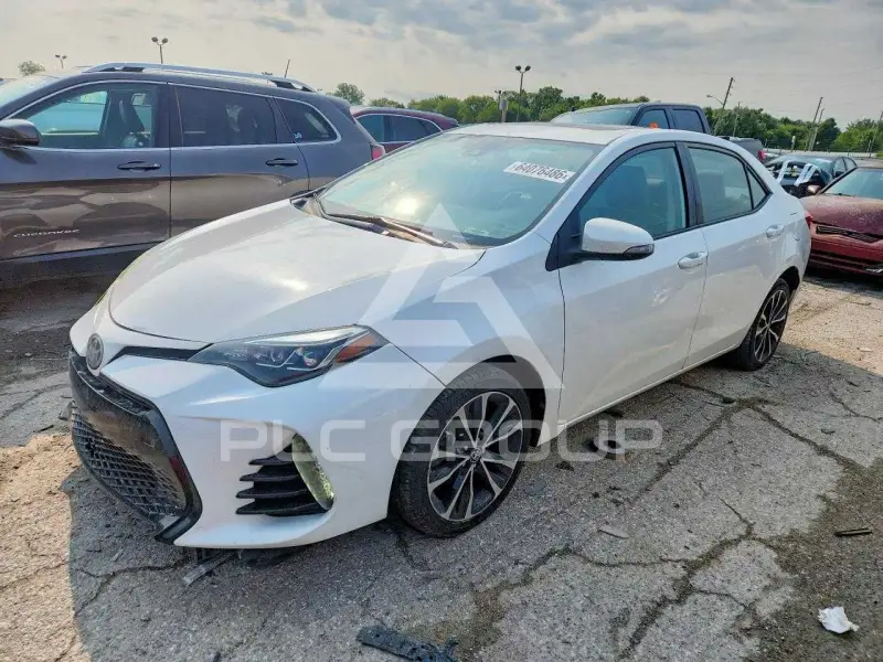2018 Toyota COROLLA фото
