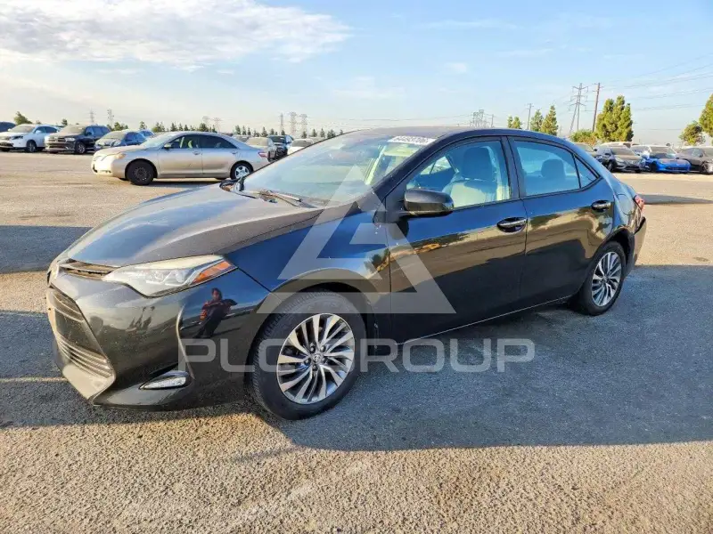 2018 Toyota COROLLA фото