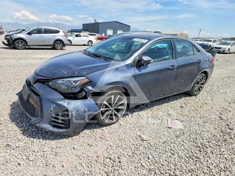 2018 Toyota COROLLA фото